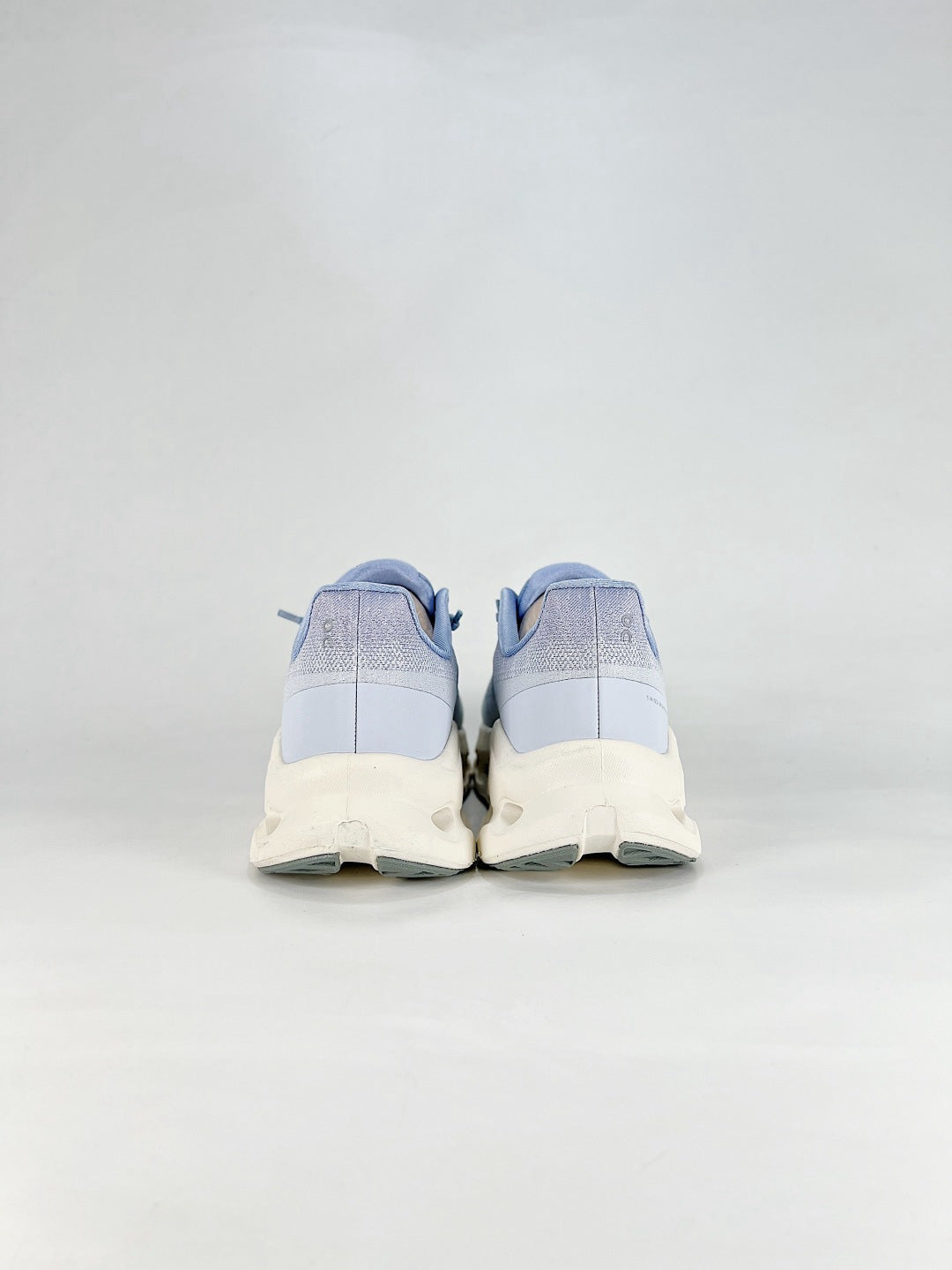 【ON】Cloudtilt's new comprehensive physical training Cloud X comfortable and fun running shoes, shock-absorbing, lightweight running shoes, sports shoes, casual shoes
