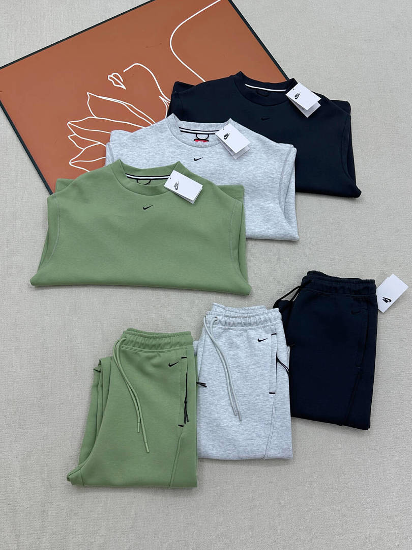 53147 Nike sports suit for men and women, couple style