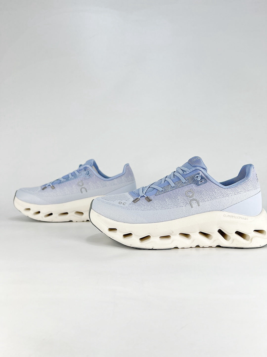 【ON】Cloudtilt's new comprehensive physical training Cloud X comfortable and fun running shoes, shock-absorbing, lightweight running shoes, sports shoes, casual shoes