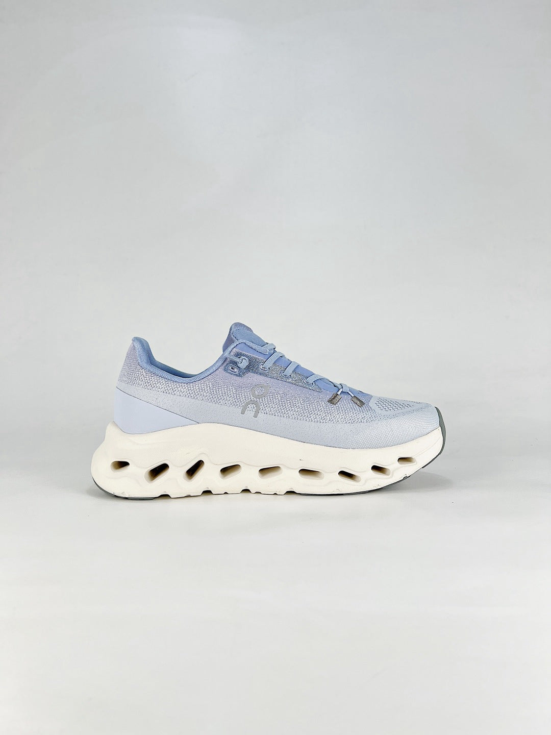 【ON】Cloudtilt's new comprehensive physical training Cloud X comfortable and fun running shoes, shock-absorbing, lightweight running shoes, sports shoes, casual shoes